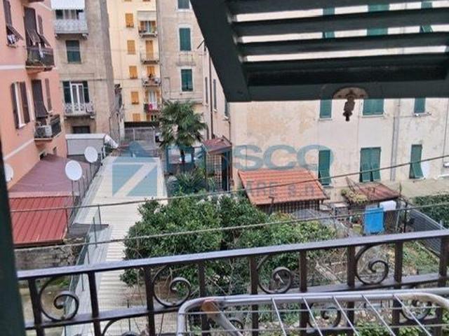 Via della Torre Bartolomeo 43 trilocale 55mq
