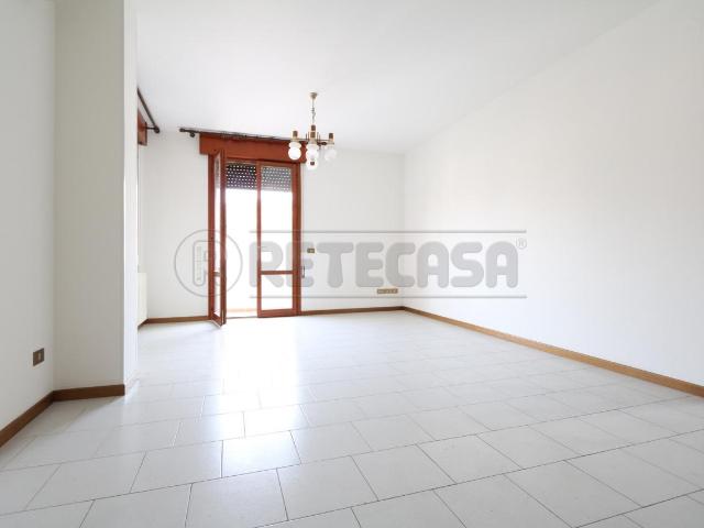 Via delle Casermette 5 vani 159mq