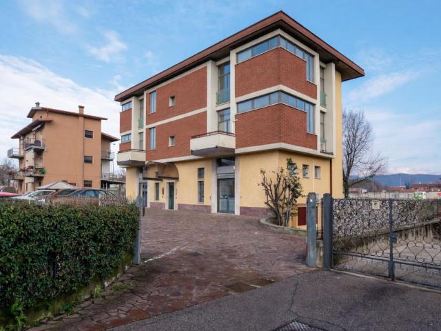 Via Divisione Acqui 104/a bilocale 336mq