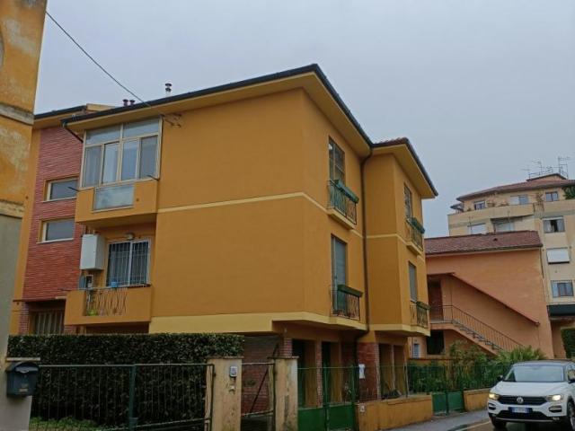 Via di Gello 14 6 vani 120mq