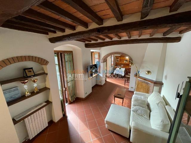 Via Duca D´Aosta 43/F 5 vani 85mq