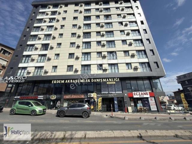 Via E 5 Residance Yüksek Kat Şehir Manzaralı 1+1 Kiralık
