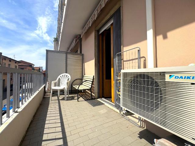 Via Emilio Boni 5 vani 120mq