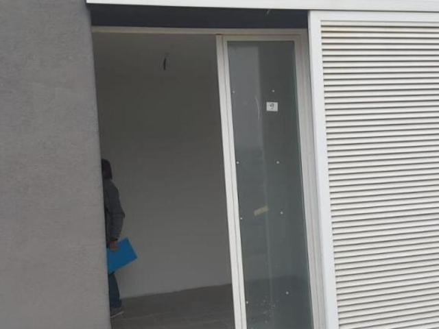 Via Enrico Sartori 16 27mq