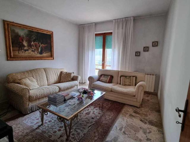 Via Fabio Filzi 9 5 vani 110mq
