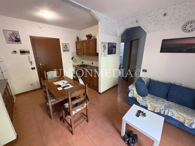 VIA falcone bilocale 45mq