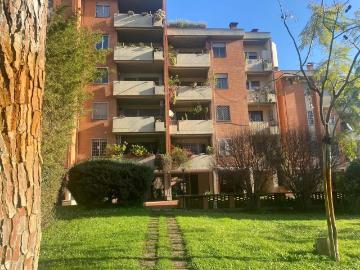 Via Fiume Bianco 5 vani 130mq