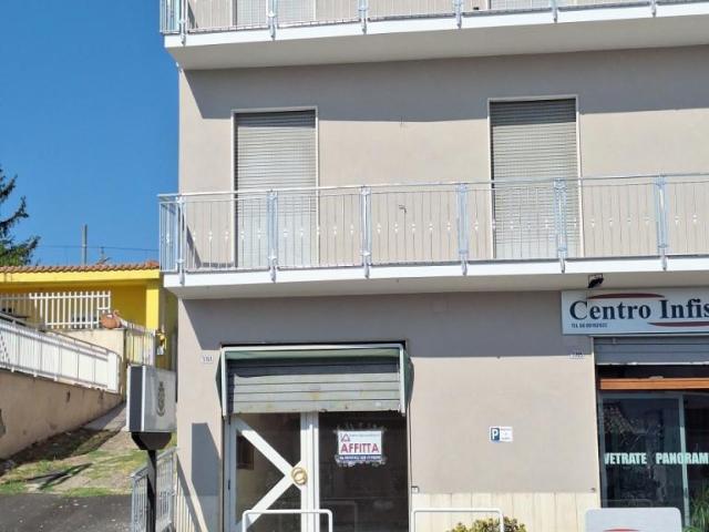 Via Flaminia 1761 monolocale 60mq