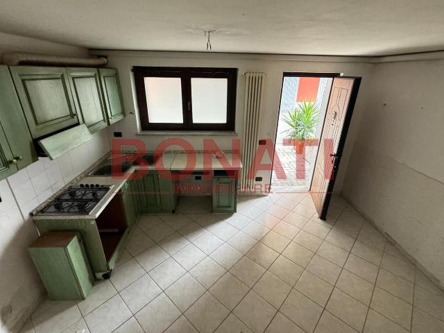 Via Fratelli Rosselli 2 quadrilocale 80mq