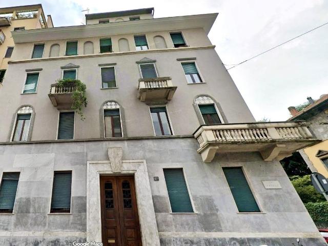 Via Friuli bilocale 66mq