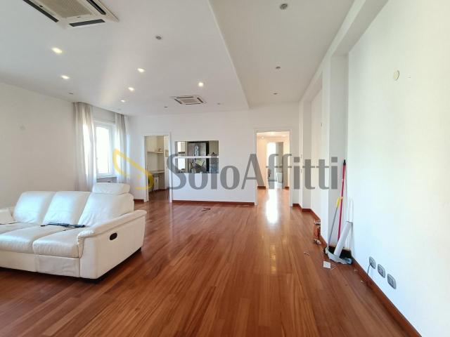 Via Igea quadrilocale 148mq
