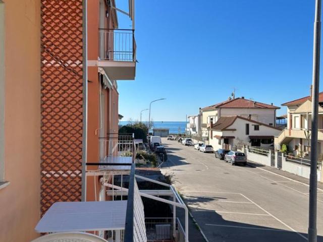Via Isola dello Sparviero PRATORANIERI trilocale 70mq