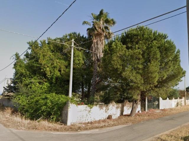 Via Isole delle Marianne 18 323 140 vani 1400mq