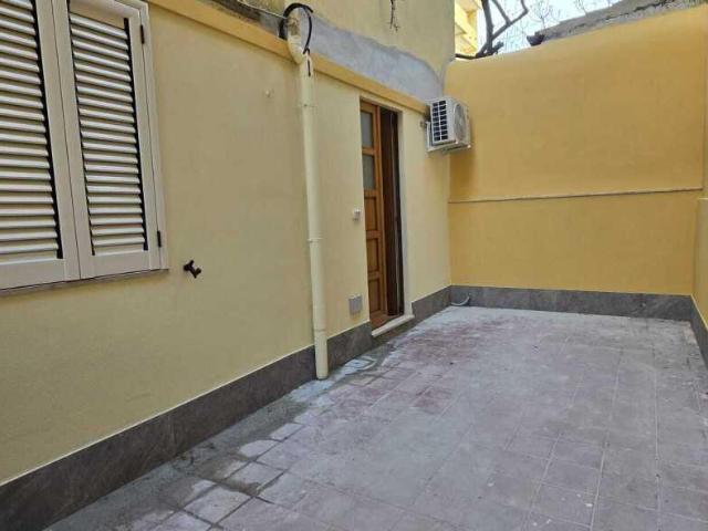 Via IV Novembre 35 bilocale 41mq