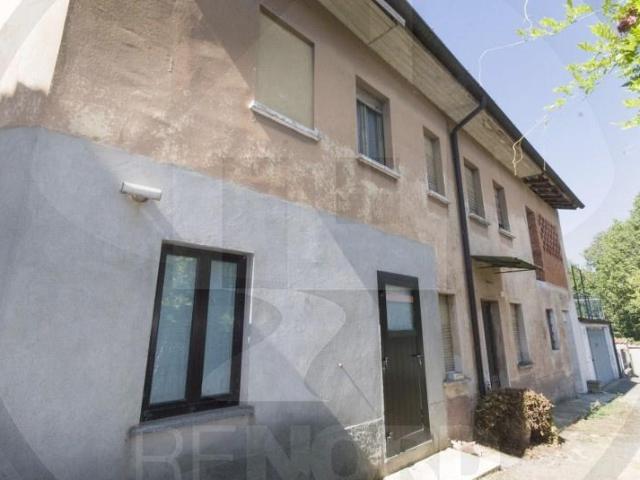 Via IV Novembre trilocale 100mq