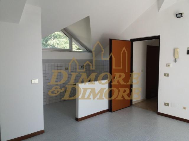 VIA IV NOVEMBREB 30 bilocale 60mq