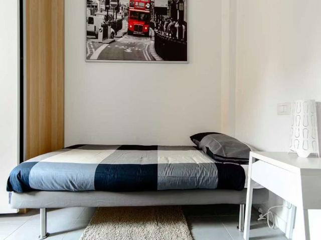 Via Oreste Regnoli, Bologna, Emilia Romagna 40138