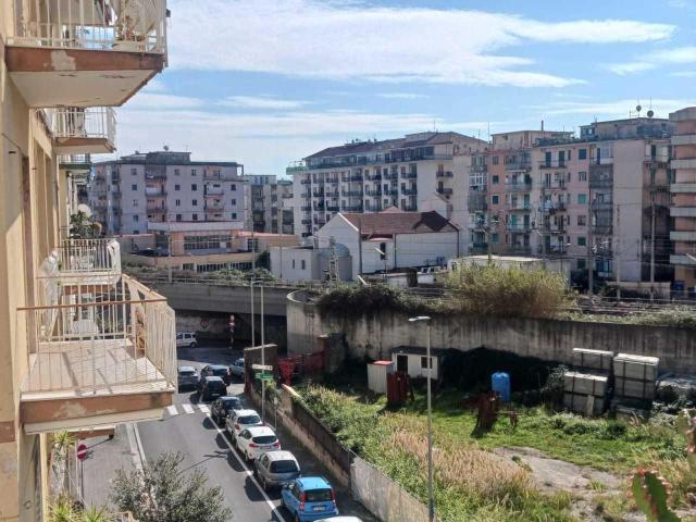 Via Ottavio de Sica 2 bilocale 65mq