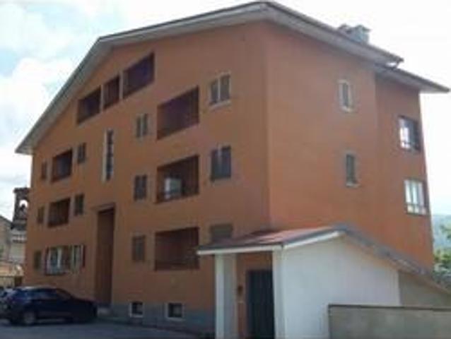 Via Lorie 21 trilocale 52mq