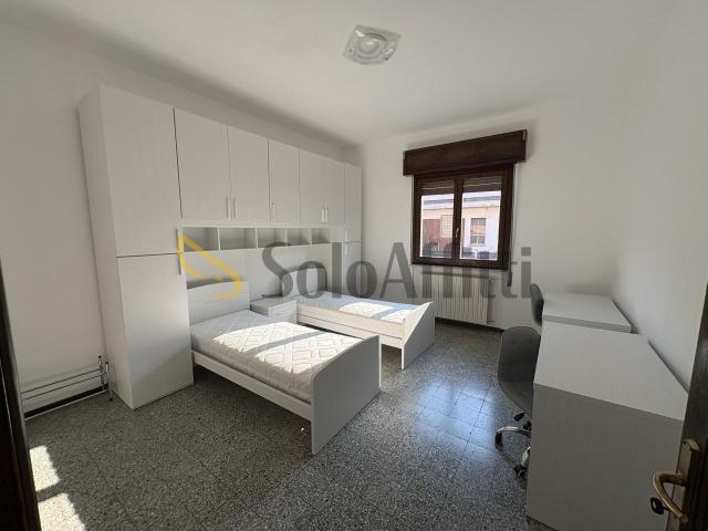 Via Lazzari 11 quadrilocale 95mq