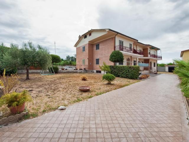 via lerici 10 vani 200mq