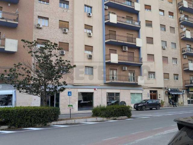 Via Libertà 12 6 vani 157mq