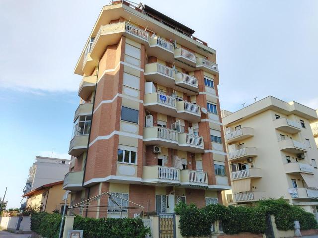 Via Liri 2 trilocale 80mq