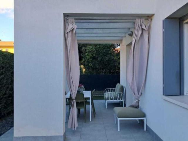 Via Luigi Pirandello 6 vani 180mq