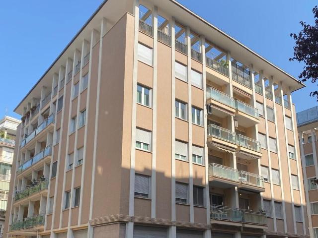 Via Luigi Rizzo 30 trilocale 105mq