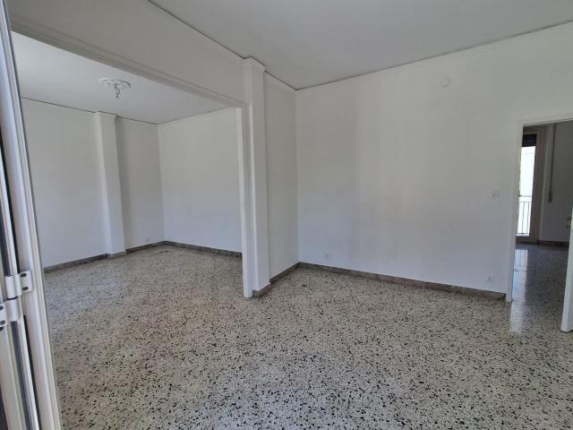 Via M. se di Villabianca/Laurana Attico 4 vaniAttico panoramico posto al sesto piano con ascensore e servizio di portierato.L'immobile gode di un terrazzo di 30 mq e un balcone, la doppia esposizione garantisce un'ottima luminosità in tutti gli ambienti
