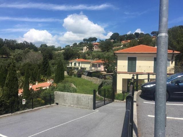 Via Monade 32 trilocale 50mq