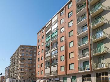 Via Monginevro 220 bilocale 68mq
