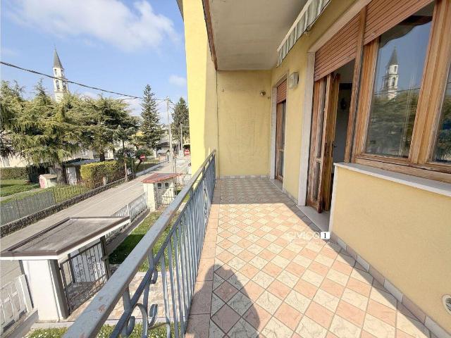 Via Monte Pasubio 7 5 vani 121mq