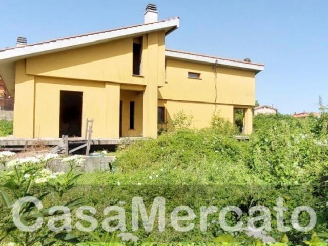 Via Monte Pennolo 122mq