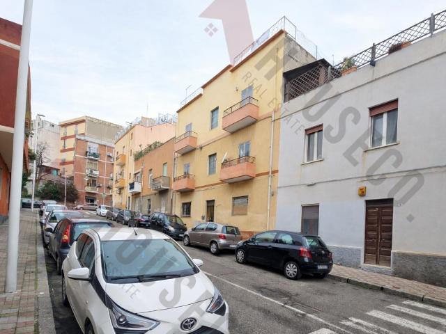 Via Monteponi quadrilocale 150mq