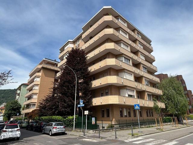 Via Morazzone Pier Francesco Mazzucchelli 21 trilocale 112mq