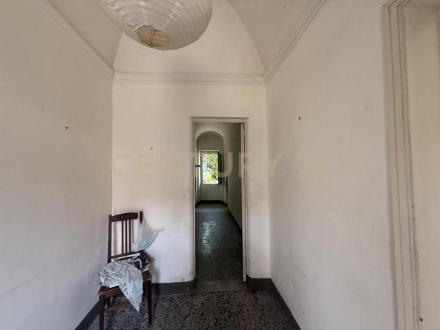 Via Mazzini 61 6 vani 113mq