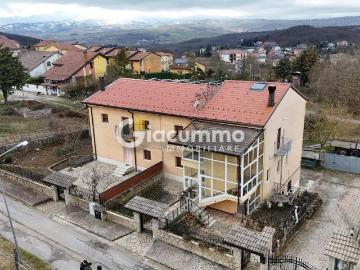 Via Madrd 14 vani 325mq