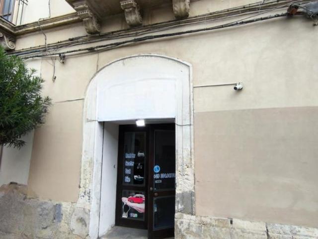 Via Malta 84 6 trilocale 60mq