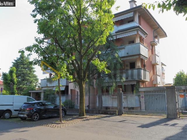 Via Mantova 1 bilocale 73mq