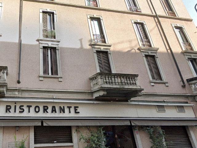 Via Marcantonio dal Re bilocale 200mq