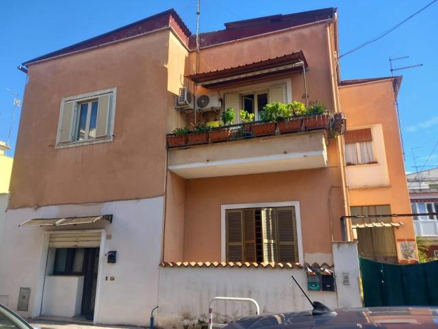 VIA MARCHE 22 bilocale 49mq