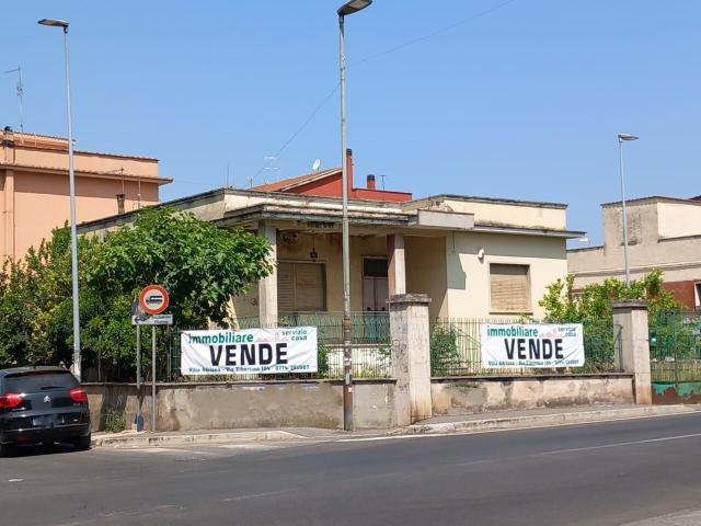 Via Maremmana Inferiore 225 trilocale 137mq