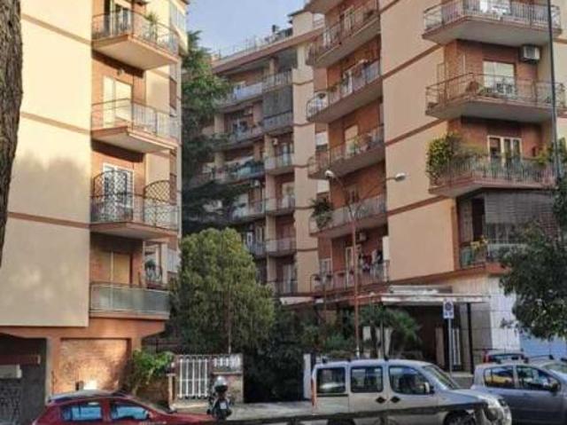 Via Mario Chiri quadrilocale 122mq