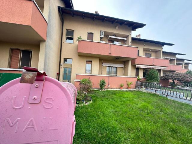 Via Marilla Rigazio 22 9 vani 200mq