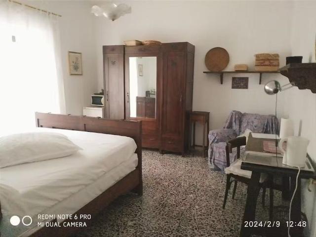 Via Martiri delle Ardeatine, Pisa, Tuscany 56123