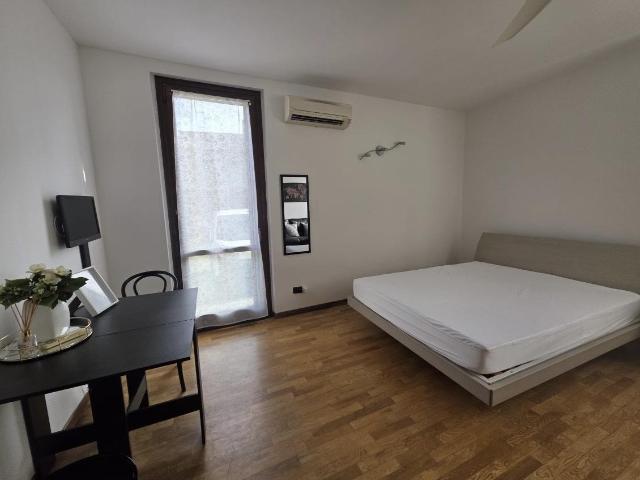 Via Milano 150 monolocale 35mq