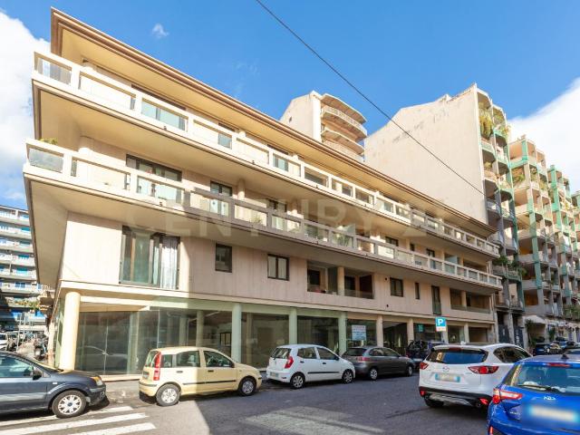 Via Milano 85 monolocale 100mq
