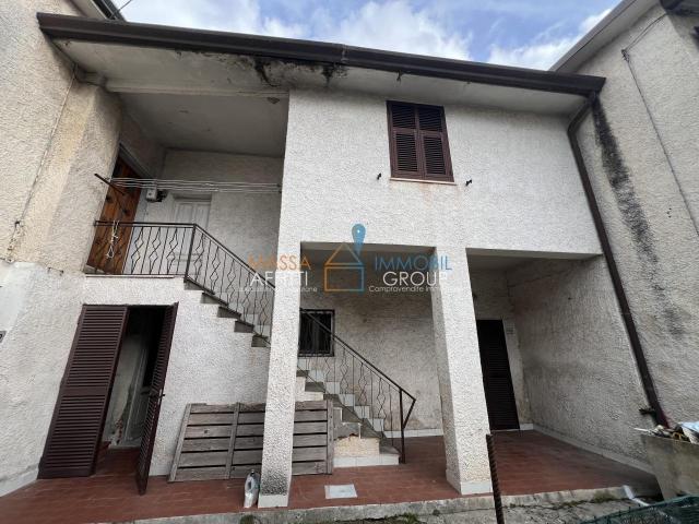 Via Mura della Rinchiostra Nord 22 6 vani 105mq