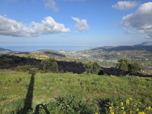 via muro 14 quadrilocale 160mq